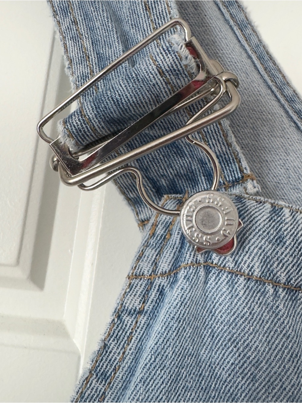 Vintage 90s Guess Denim Bib Overall Large Blue Slouchy Straight Leg Buckle Strap - Picture 5 of 16